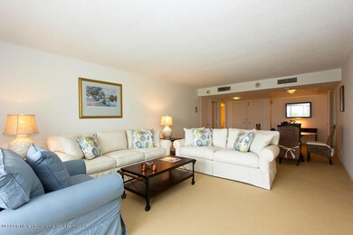 Living Dining