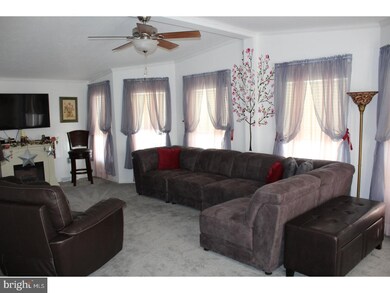 314 Winterset Rd, Garnet Valley, PA 19060 - photo 6