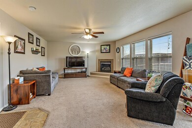 634 Nottingham Terrace, Eagle Point, OR 97524 - photo 5