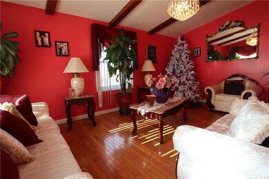7 Claremont St unit 11, Central Falls, RI 02863 - photo 4