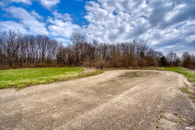 7400 W Plank Rd, Peoria, IL 61604 - photo 6