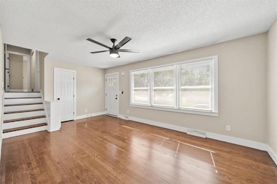 8304 E 106th St, Kansas City, MO 64134 - photo 4