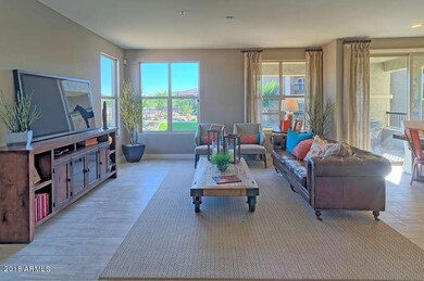 2425 W Bronco Butte Trail Unit-small-024