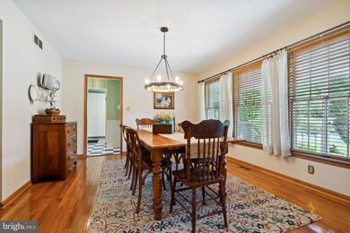 14 Hart Ln, Sewell, NJ 08080 - photo 3