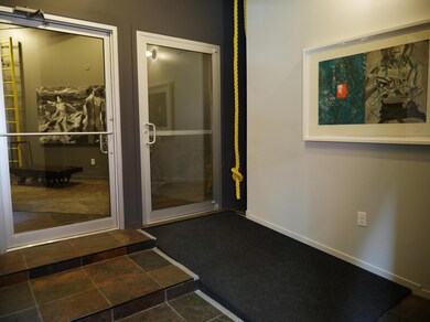 Lobby_2