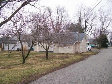 408 S Market St, Thorntown, IN 46071 - photo 5