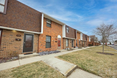 2-web-or-mls-Joel Custer - 1945 Willoway