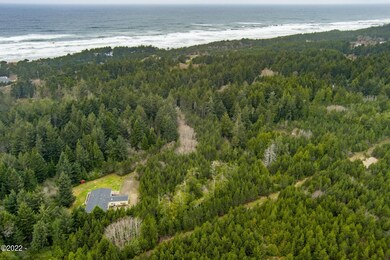 6-web-or-mls-5875NWFoxCreekWay (6)