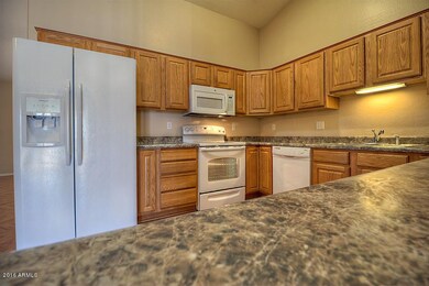 2114 W 2nd Place Mesa AZ 85201_Kitchen4