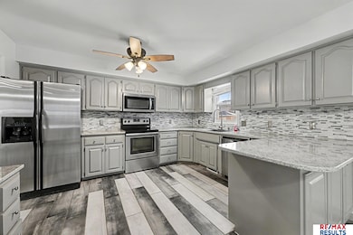 20116 Binney Cir, Elkhorn, NE 68022 - photo 2