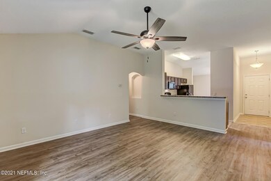 13-web-or-mls-13_Outcreek Way