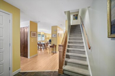 16 Winding Brook Dr, South Burlington, VT 05403 - photo 4