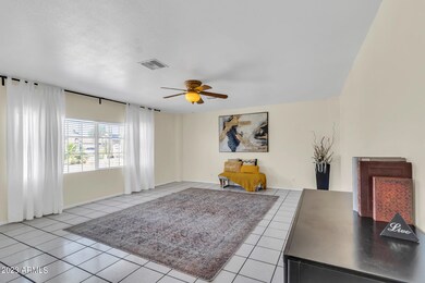 533 E Sequoia Dr, Phoenix, AZ 85024 - photo 6