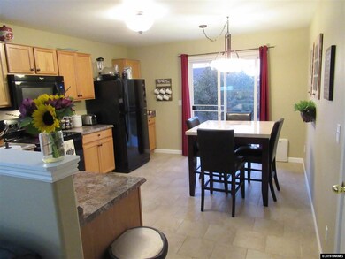 8765 Sunset Breeze Dr, Reno, NV 89506 - photo 6