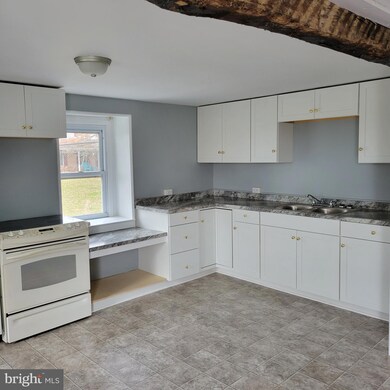 2095 Hosensack Rd unit C, Palm, PA 18070 - photo 2