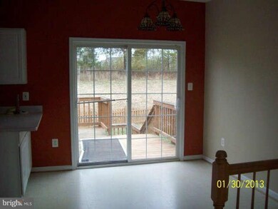 11202 Sandusky Ct, Fredericksburg, VA 22407 - photo 6