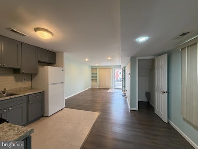 606 Hazell Ln, Philadelphia, PA 19116 - photo 5