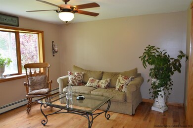 216 N Knob Hill Rd, Stanfordville, NY 12581 - photo 3