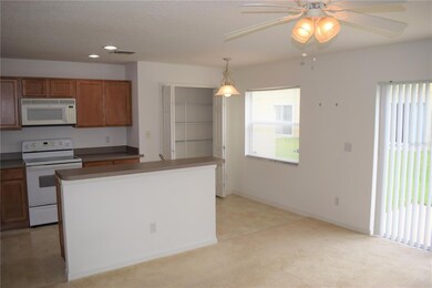 521 Cresting Oak Cir unit 76, Orlando, FL 32824 - photo 6