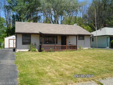 4335 Belle Ave, Sheffield Lake, OH 44054 - photo 2