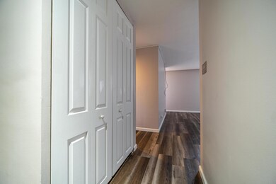 Summit Chase Condominiums unit 512, Columbus, OH 43212 - photo 3