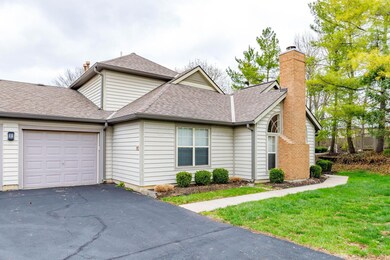 201 Deer Cross Ln, Powell, OH 43065 - photo 4