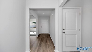 10007 Anders Way, Owens Cross Roads, AL 35763 - photo 2