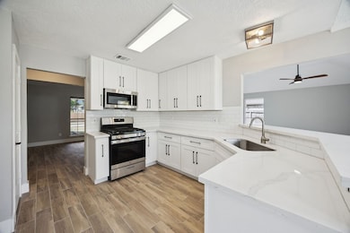 2942 Waterloo Rd, Pearland, TX 77581 - photo 7