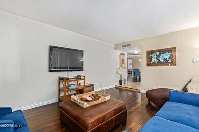 253 E Chilton Dr, Tempe, AZ 85283 - photo 6