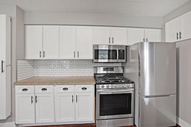 1732 S Craftsman Dr, New Berlin, WI 53146 - photo 7