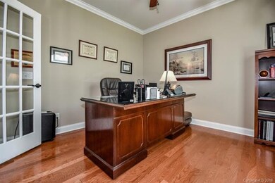 Home office or flex space