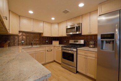 444 Place Ln, Woburn, MA 01801 - photo 3