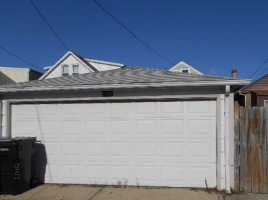 5107 W Nelson St, Chicago, IL 60641 - photo 2