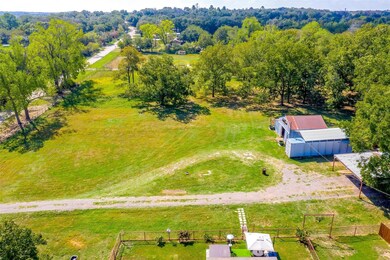 2816 Cross Timber Rd, Burleson, TX 76028 - photo 5