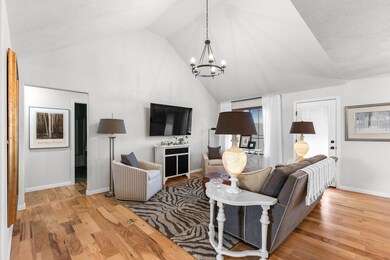 1320 S Appomattox Ave, Republic, MO 65738 - photo 6