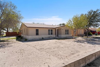 609 E 14th St, Del Rio, TX 78840 - photo 6