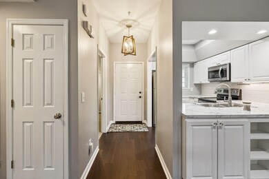 136 W End Place unit 33, Nashville, TN 37205 - photo 3