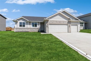 2909 6th Ave SW, Altoona, IA 50009 - photo 2