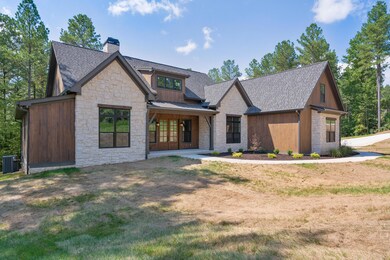 21 - 4375 Split Rail - Exterior