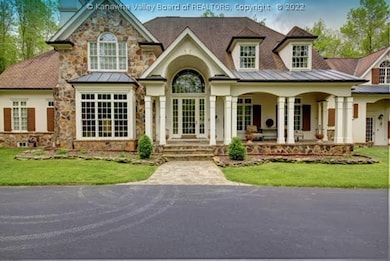 121 Mountain Laurel Rd, Daniels, WV 25832 - photo 2