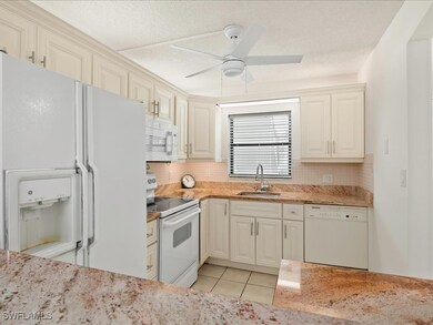 Updated Kitchen - Soft Close Drawers