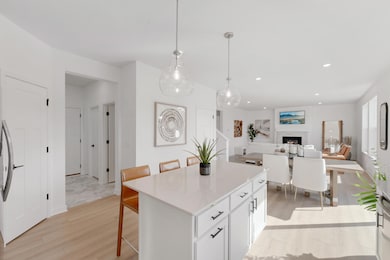 (Photo of a similar home, actual finishes may vary)