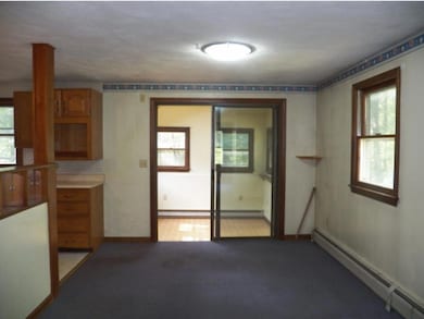 17 Wedgewood Dr, Londonderry, NH 03053 - photo 4