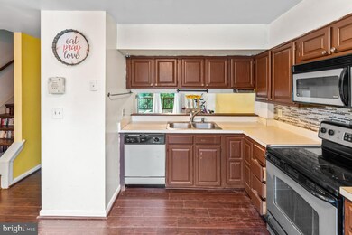 3681 Tavern Way, Triangle, VA 22172 - photo 3