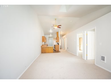 Living Room/Dining Room-Ceiling Fan