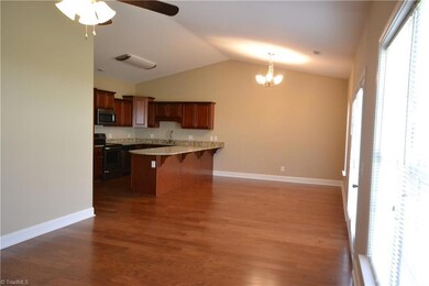 2114 Springwood Ct, Asheboro, NC 27205 - photo 3