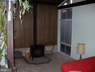 2397 Yarmouth Ct, Woodbridge, VA 22192 - photo 2