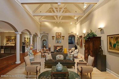 4 Living Room