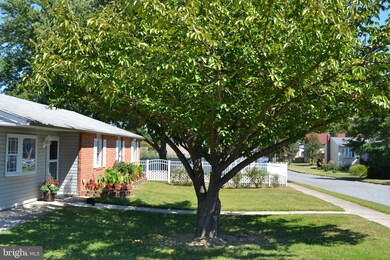 2213 Lodge Farm Rd, Sparrows Point, MD 21219 - photo 6