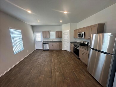 2709 Derwent Dr, Pflugerville, TX 78660 - photo 4